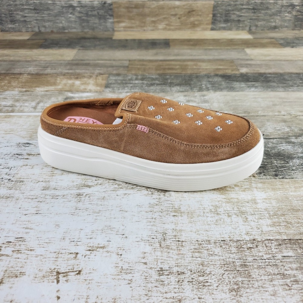 Hey Dude Austin Lift Suede Stud Womens Platform Mules Sz 7 Cognac Round Toe